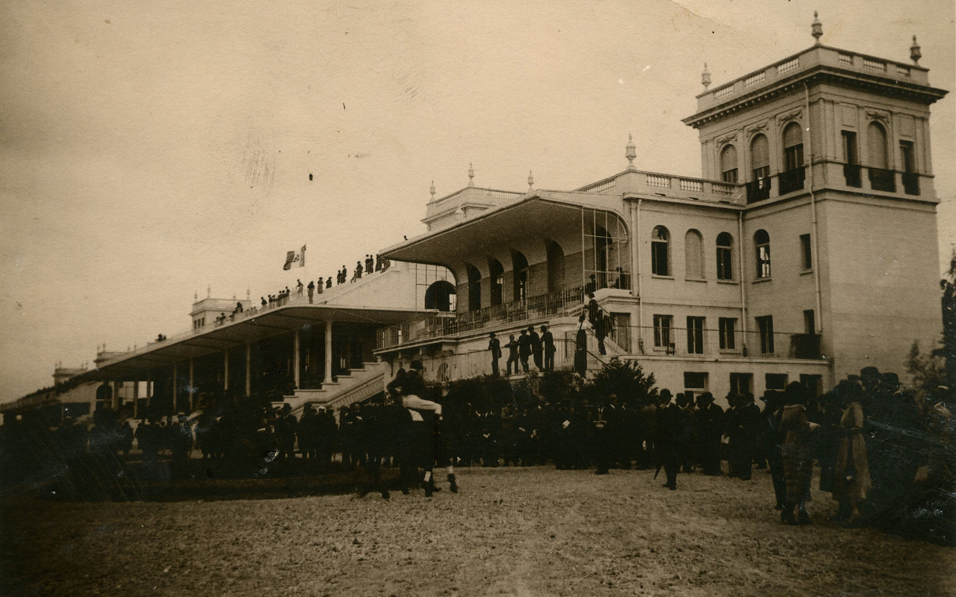 L'IPPODROMO DEL GALOPPO