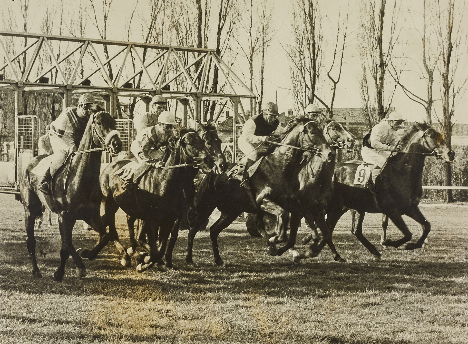 Marzo Il calendario mensile delle corse negli scatti fotografici